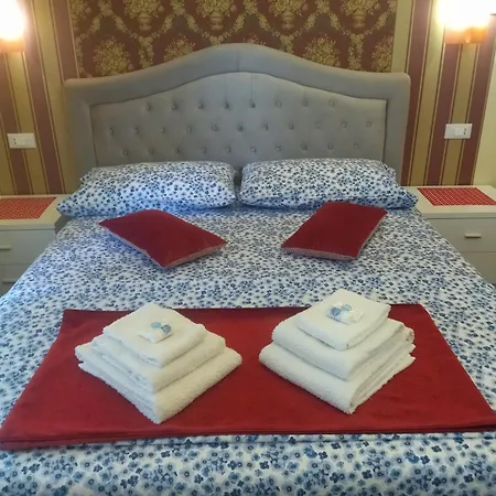 La Casa Di Sonia 4* Savona